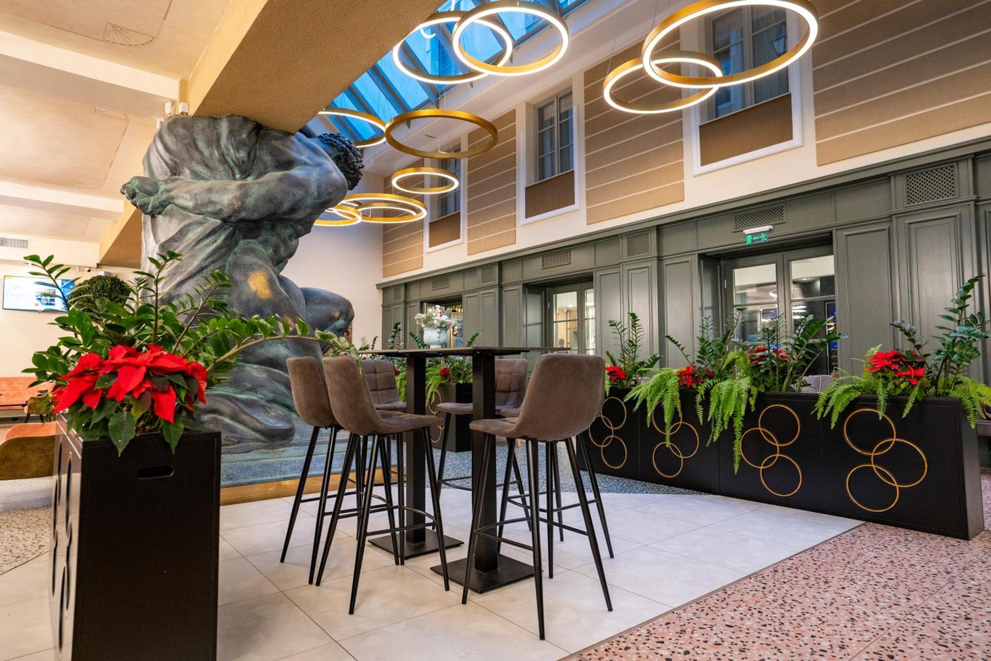 Atlas Hotel Тимишоара Экстерьер фото