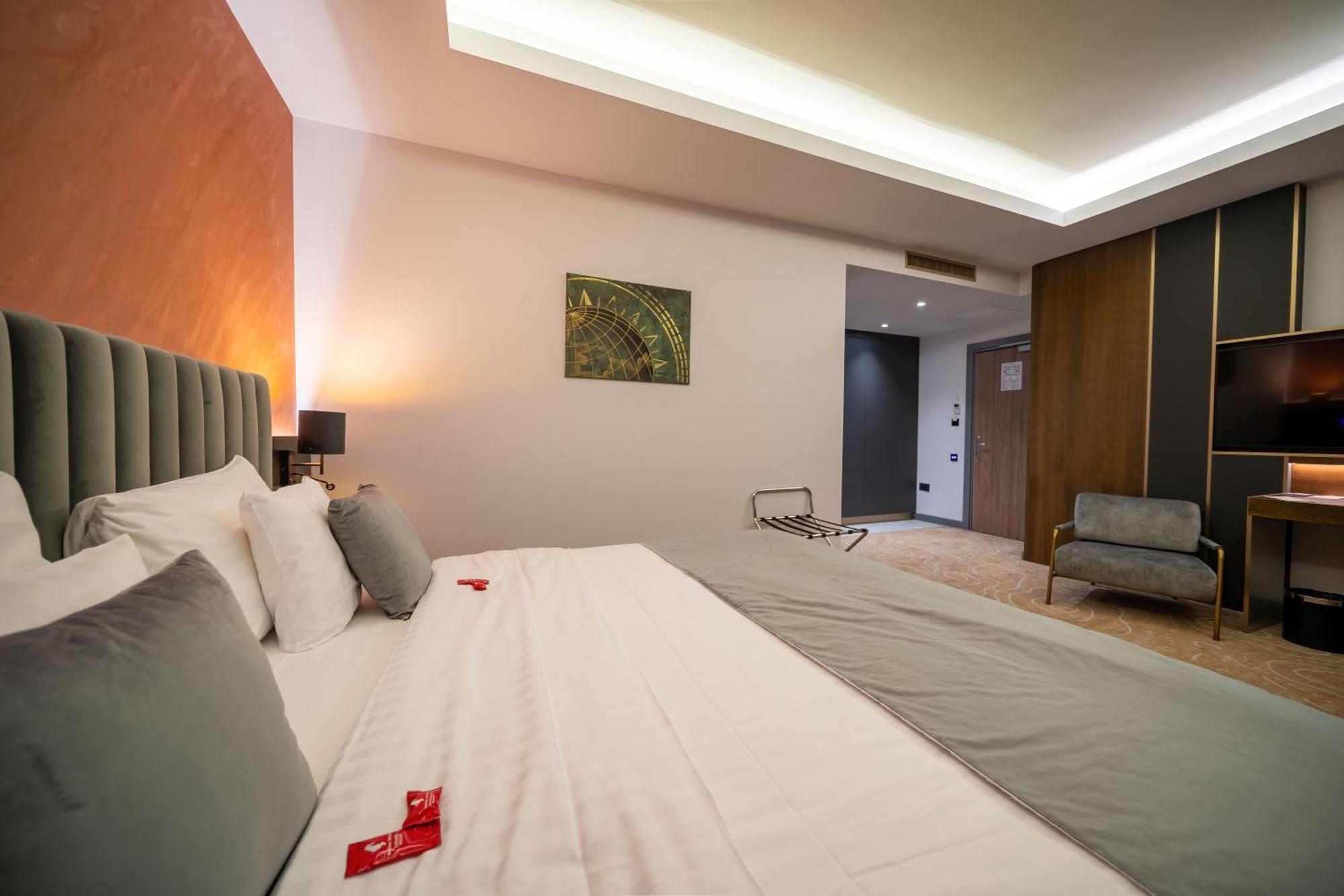 Atlas Hotel Тимишоара Экстерьер фото