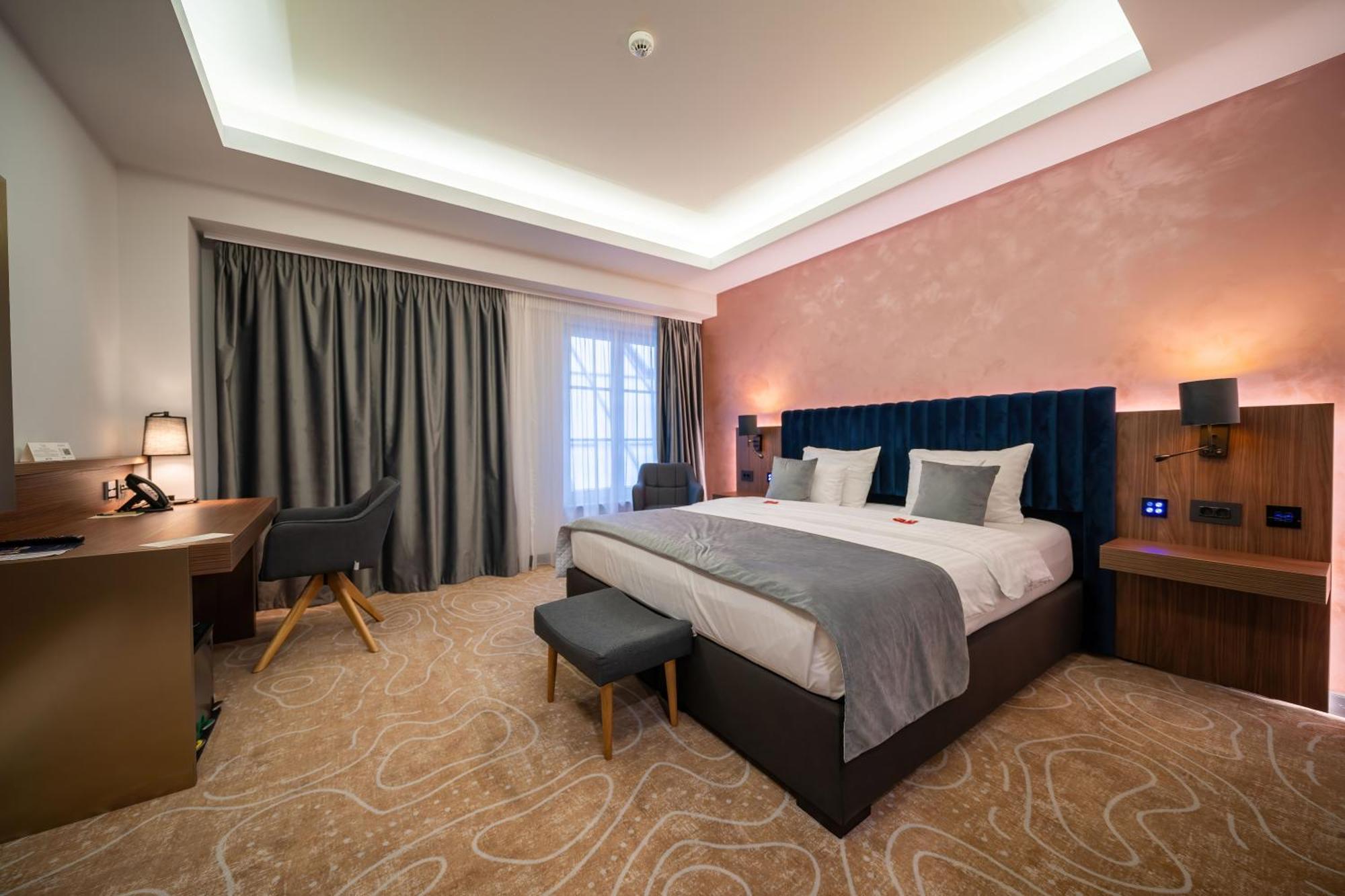 Atlas Hotel Тимишоара Экстерьер фото